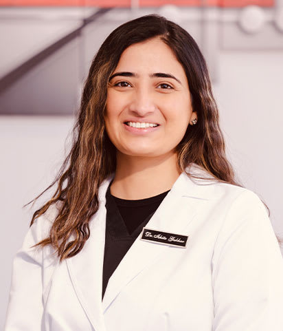 Dr. Ishita Gakhar, Hamilton Dentist